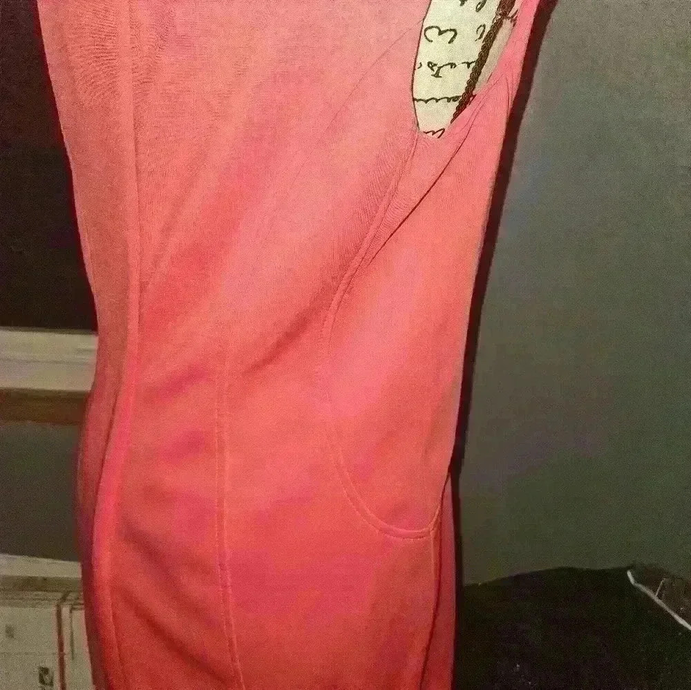 Betsey Johnson Womans Hot Pink Dress Size 10. - Picture 7 of 12